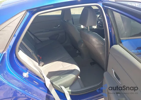 2023 Hyundai Elantra Sel z USA, uszkodzony, nr VIN 5NPLS4AG4PH102778